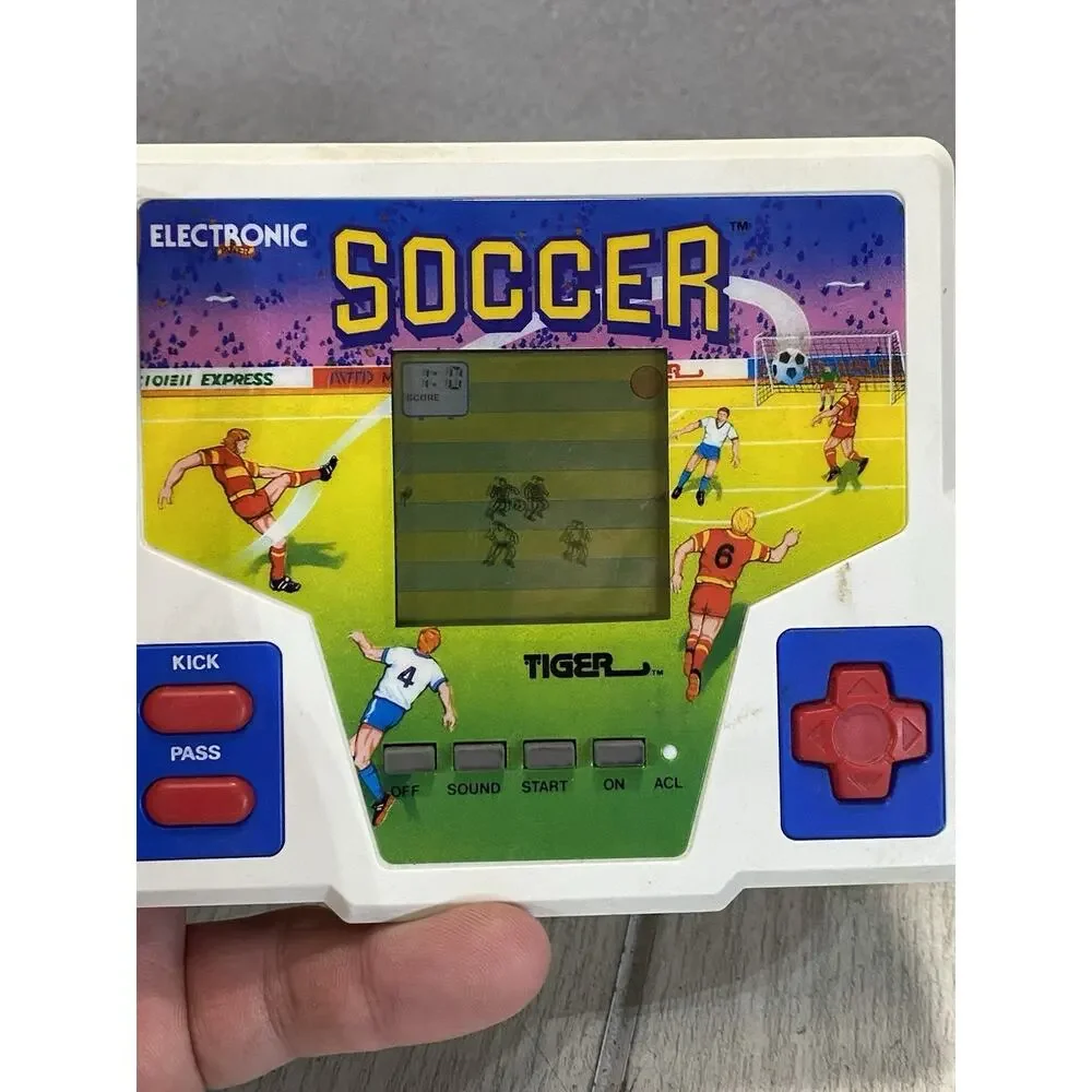 Vintage 1987 Tiger Electronic Soccer Handheld Video Game Tested And Working